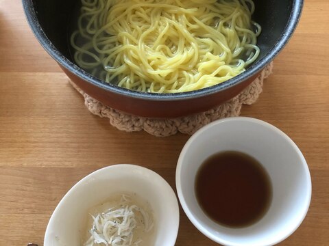 蒸し焼きそばで簡単！和風つけ麺